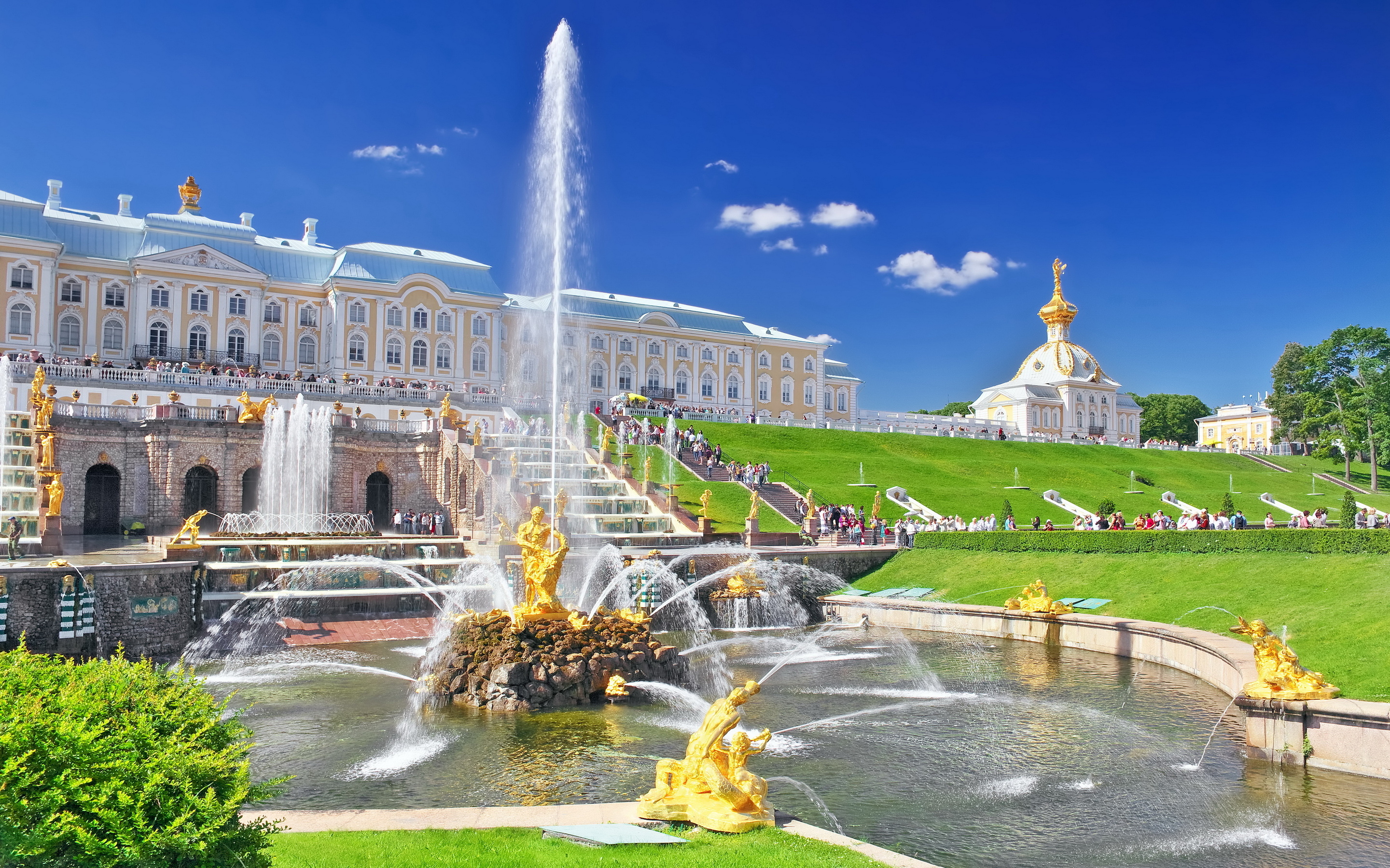 Майские праздники в Санкт-Петербурге
